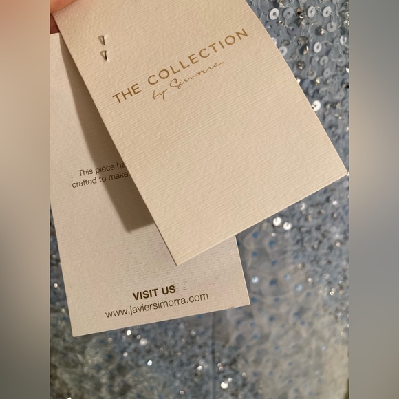 European designer light blue dress, embroidered with silver and blue sequins - Picture 6 of 6